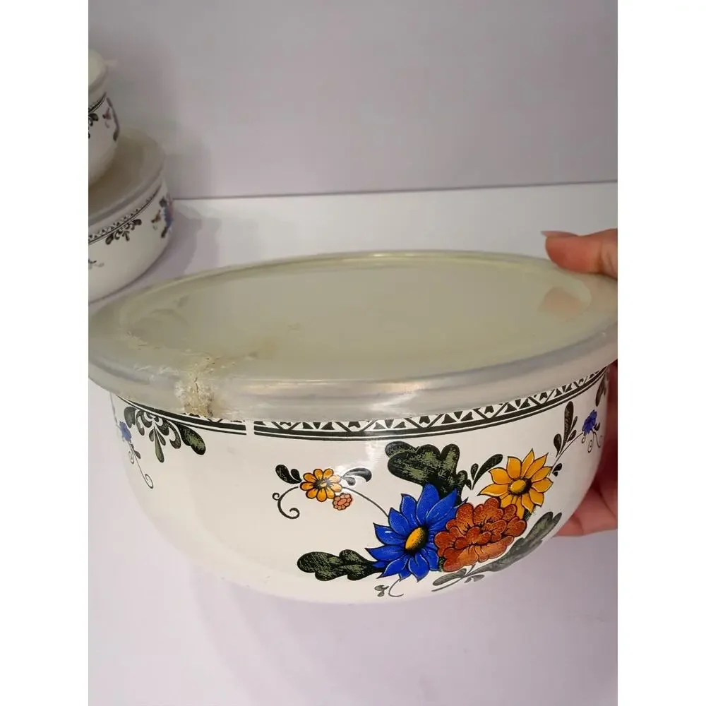 Vintage Floral Enamelware Nesting Bowls Set of 3 With Lids
